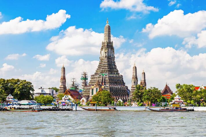 Entdecken Sie das Wahrzeichen von Bangkok: Der Wat Arun